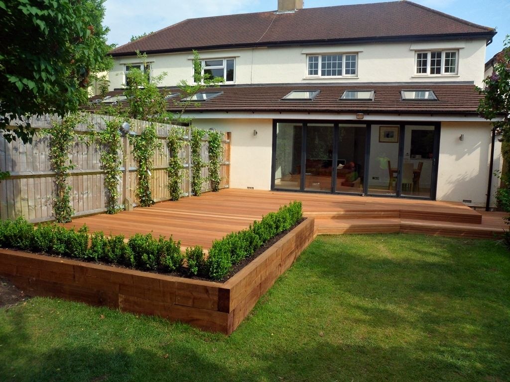 5 Inspiring Deck Ideas For Your Backyard - 2020 Guide - G For Games