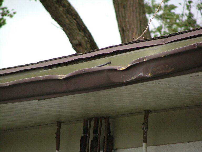 6 Most Common House Problems That Are Caused by Clogged Gutters - 2024 ...
