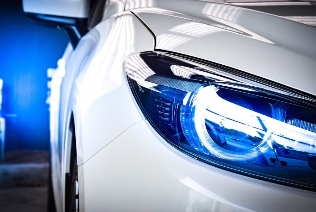 Car Headlight LED Bulb And Their Life Expectancy G For Games