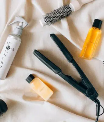 The Timeless Resourcefulness of Dry Shampoo in Modern Hair Care